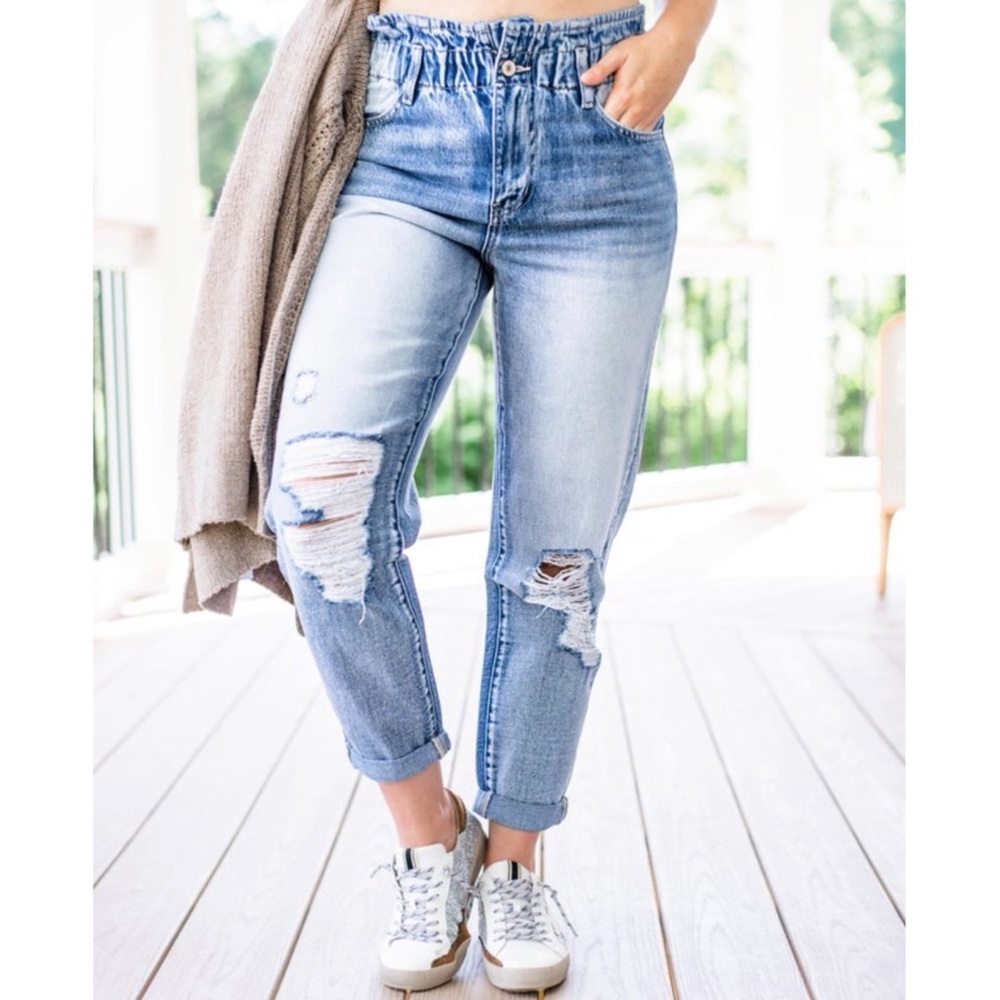 NWT Paper Bag Waist Jeans